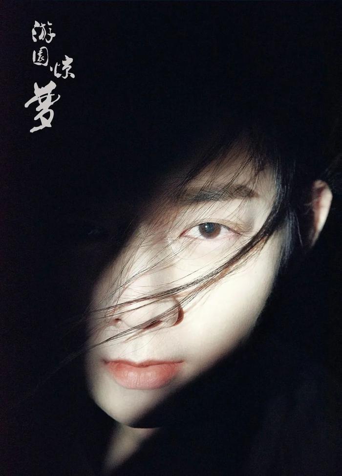 被誉为周杰伦中国风接班人，唱哭刘欢的天籁少年，如今却因沙雕上了热搜...