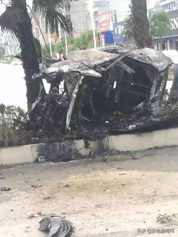 平果惨烈车祸后续:最年轻死者仅22岁,车主并非驾驶员