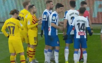 ​武磊攻破巴萨球门视频_武磊攻破巴萨球门是哪一场比赛