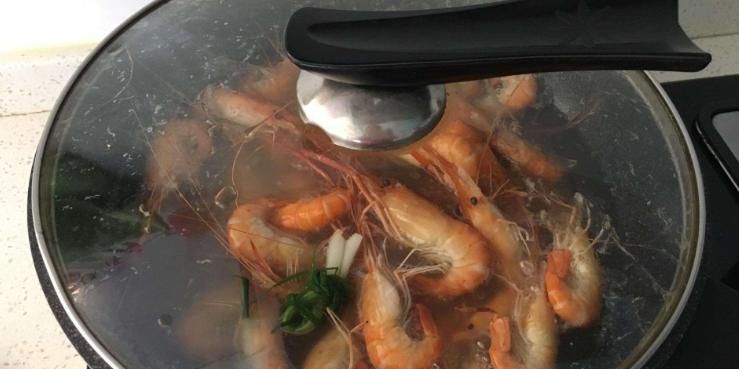 大虾一般需要煮多长时间，用凉水还是开