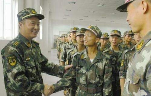 一个连有多少人,一个连有多少人图2