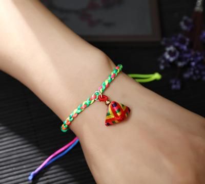 端午节为什么要系五彩绳