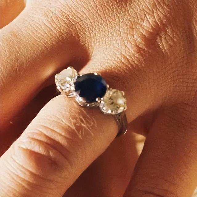 西方婚戒的戴法（王室也追婚礼季）(19)