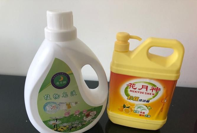 用洗洁精能洗衣服上的油?