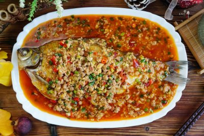 ​鳊鱼刺多吗(鳊鱼好吃吗刺多不多)