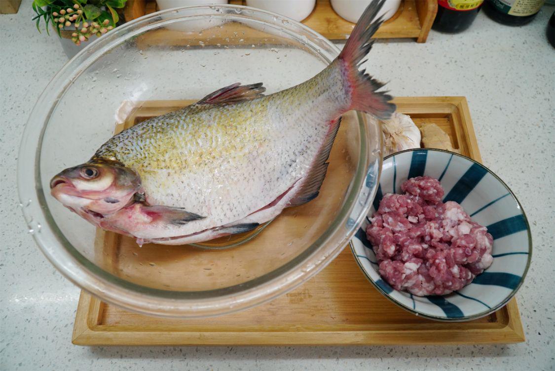 鳊鱼刺多吗(鳊鱼好吃吗刺多不多)