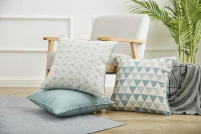 ​微笑着面对生活作文600字_微笑着面对生活作文议论文