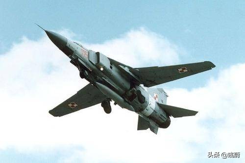 喷气式战斗机图片（喷气式1到5代战机有多强）