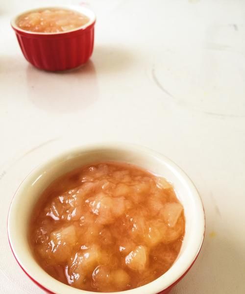 桃子酱的制作方法