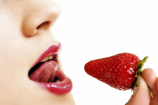 法式接吻代表什么意思(好奇接吻这一行为)(7)