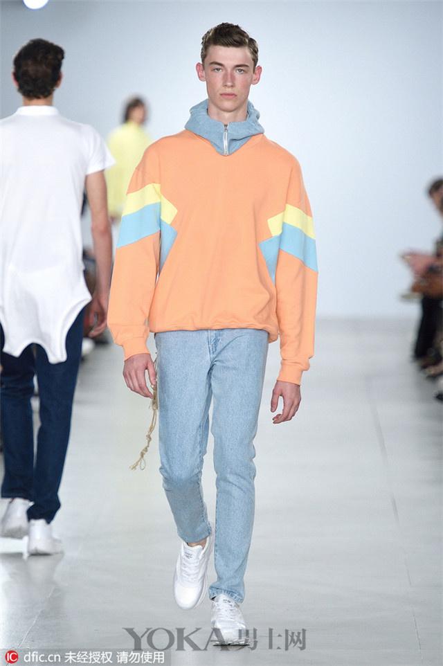 男装的衣服最流行了（男装秀9个品牌36套服装）(12)
