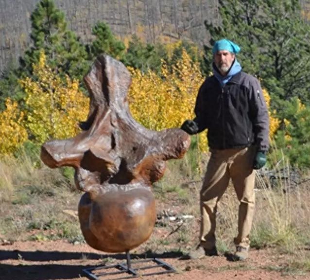 世界上最大的恐龙:阿根廷龙,体长40米体重100吨!