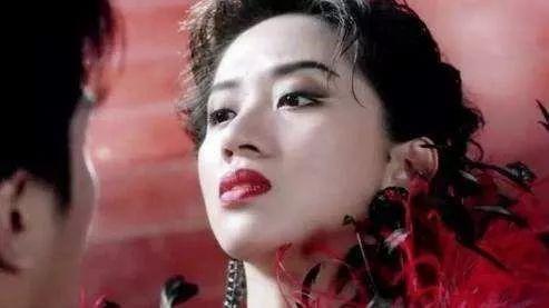 在她面前刘德华、张学友秒变粉丝，袁咏仪称做梦都没有想到