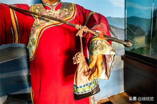 史上名气最大的“媒婆”:帮助小姐半夜约会,名字成为了职业代称