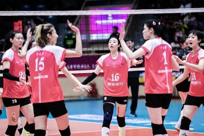 ​上海女排遭惨败，天津3-0完胜，江苏苦战2-3不敌北京！