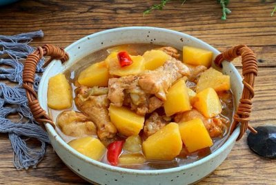 ​翅根这做法火了不用烤不用炸，简单易做又美味，肉质细嫩好吃不腻