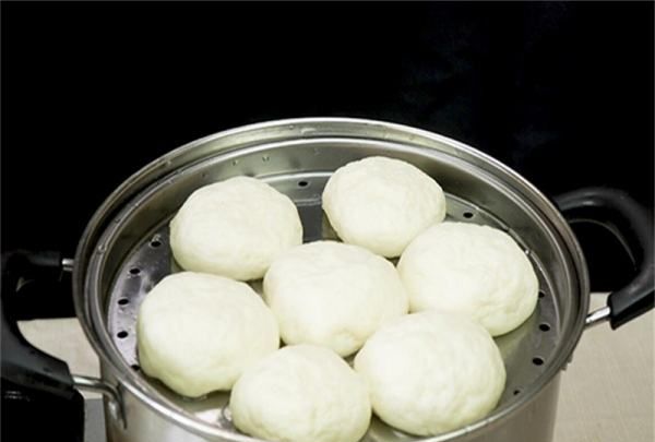 蒸馒头开锅后还要蒸多久,馒头要蒸多久才能蒸熟要蒸好长时间图3