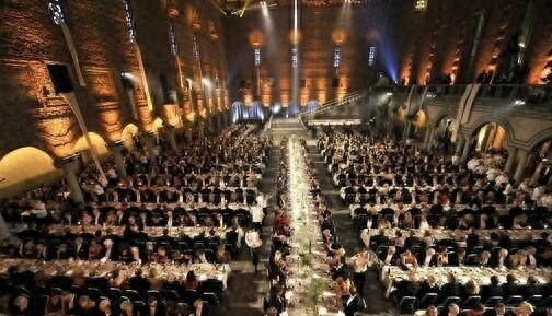 世界上最拥挤的奢华晚宴!