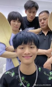 ​2023你们知道抖音和快手两大平台粉丝数量最多人是谁吗？