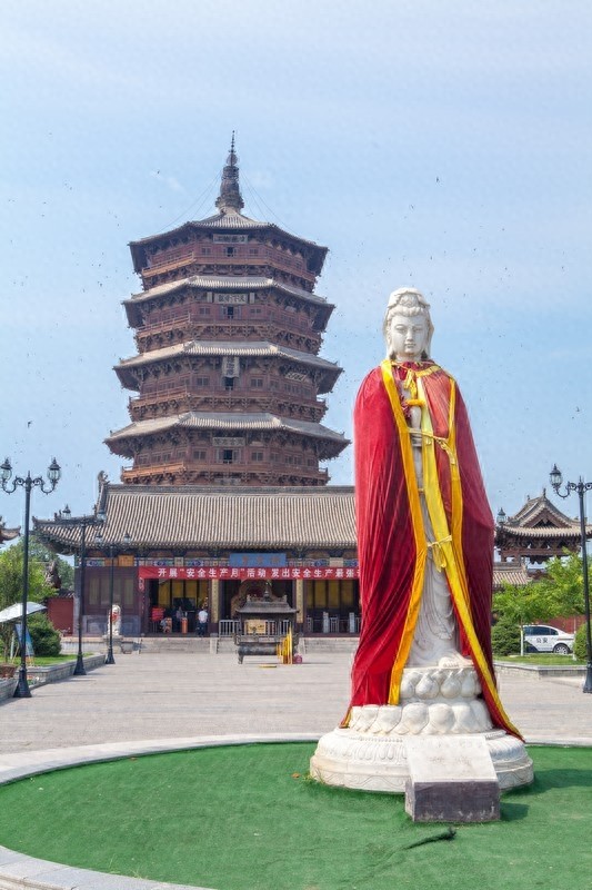 佛宫寺释迦塔，中国最高最古的一座木构塔式建筑，世界三大奇塔