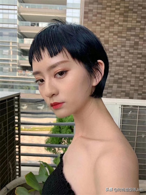 爆红的二次元发型 了解一下？