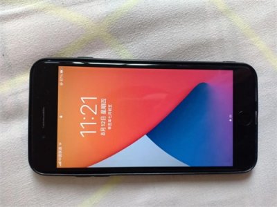 ​5年前的苹果7plus到底还能值多少钱呢？