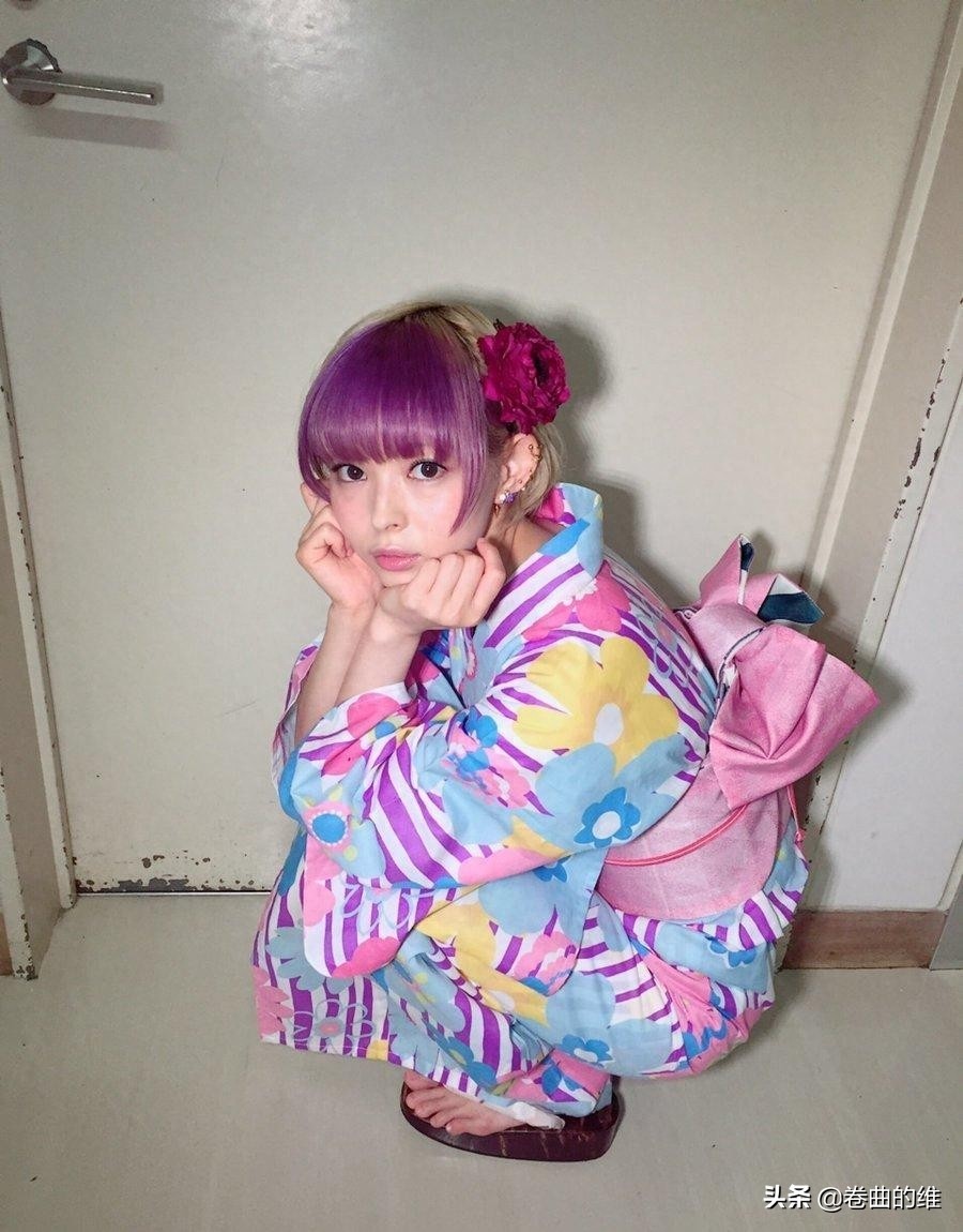 最上摩卡：31岁还能扮萌的宅男偶像！