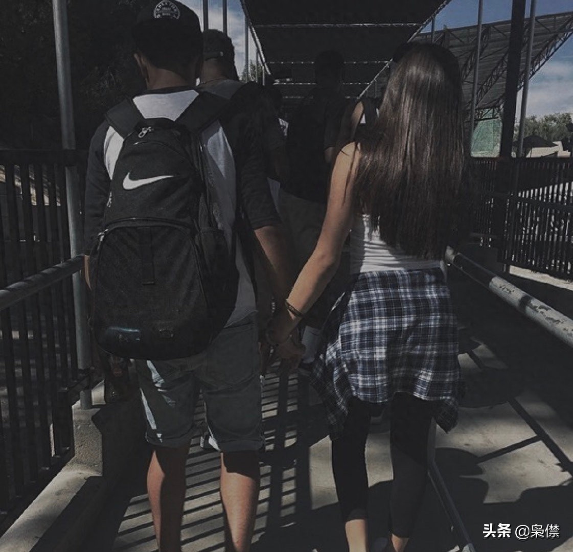 情侣必做一百件事（一）