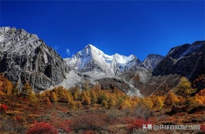 中国十大名山，泰山只能排第二，爬过五座是青铜，爬过七座是王者