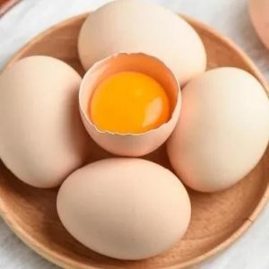 ​鸡蛋保质期揭秘:究竟能存多久！