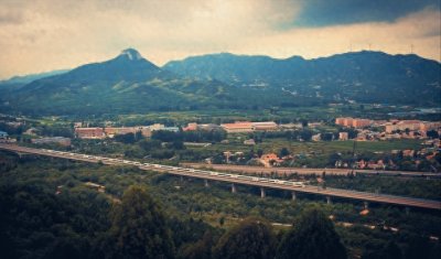 ​济南必去的10个景点介绍，济南十大必去景点排行榜，领略泉城魅力