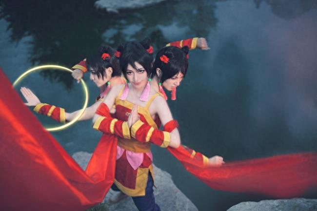 摄影图集：童年经典哪吒传奇COS，看到石矶娘娘那一刻我有点慌