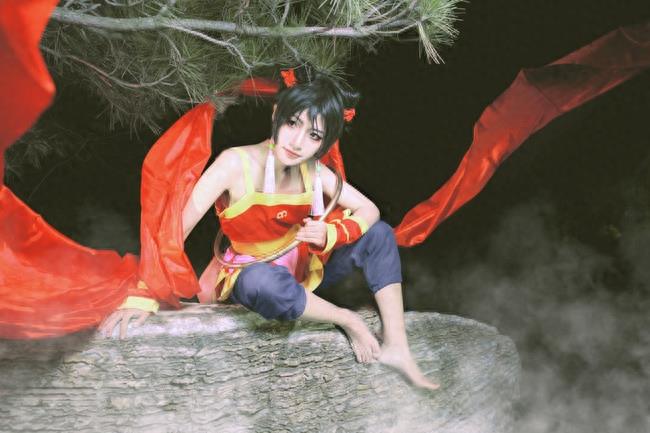 摄影图集：童年经典哪吒传奇COS，看到石矶娘娘那一刻我有点慌