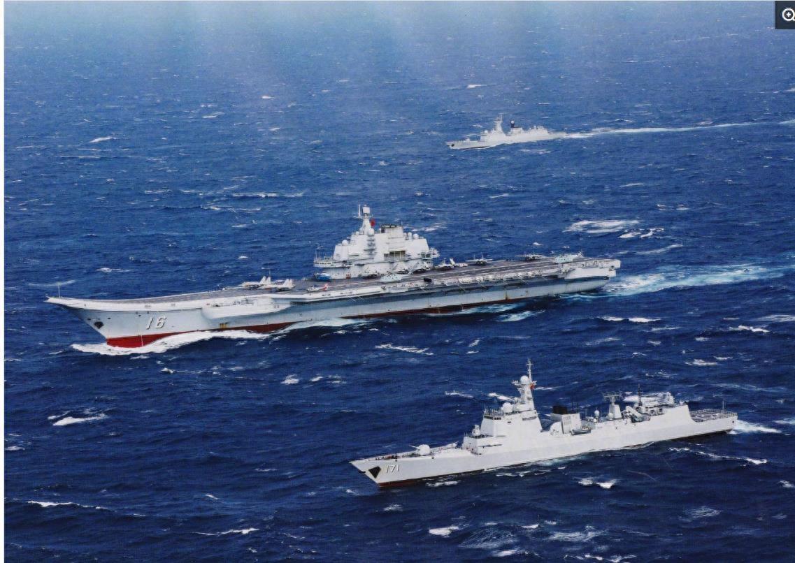 震撼！中国辽宁号航母编队高清大图