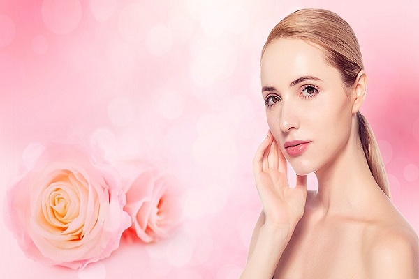 植村秀轻润喷雾定妆爽肤水怎么样 保湿定妆喷雾什么时候用