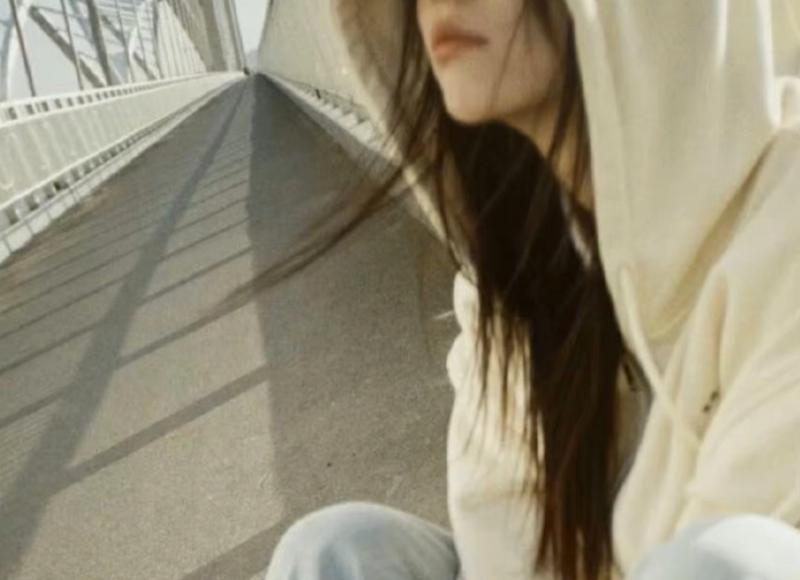 表白情书简短一句话（20条满足的表白的情书）