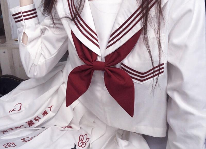 抖音案牍目光变温顺（抖音案牍眼睛）