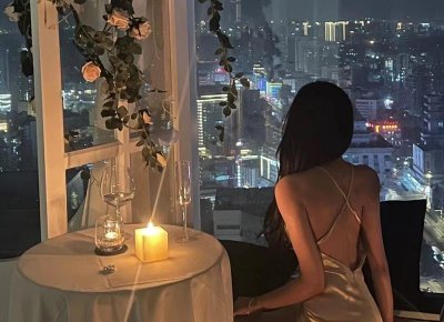 ​表白成功后可以接吻吗(表白过后还能做普通朋友吗)