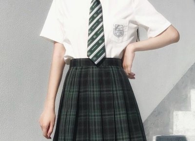 ​闷骚男喜欢乖巧听话的吗 闷骚男喜欢乖乖女还是作一点的