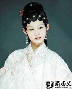 ​王熙凤薛宝钗之间的关系