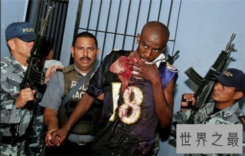 美国十大最危险城市，走在大街上小心挨打