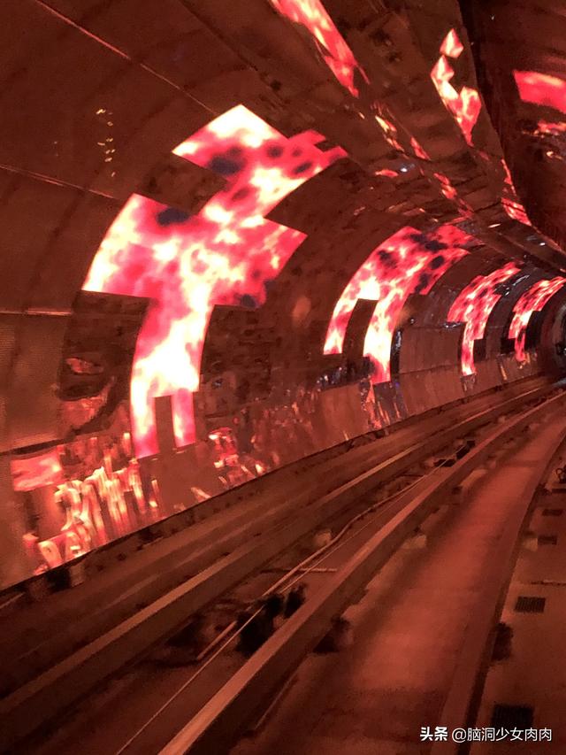 外滩观光隧道主要游览（上海外滩观光隧道）(8)