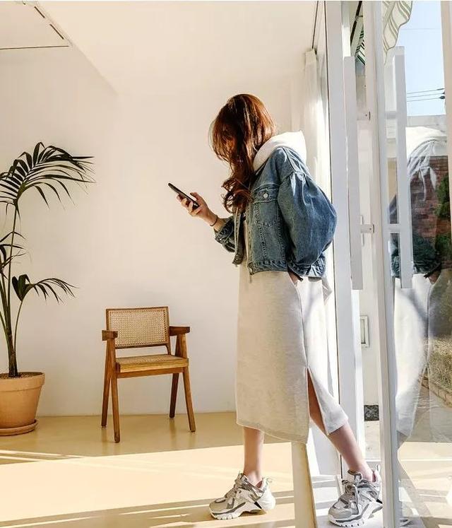 你一定不能错过的牛仔外套（今年好看的牛仔外套怎么这么多）(72)