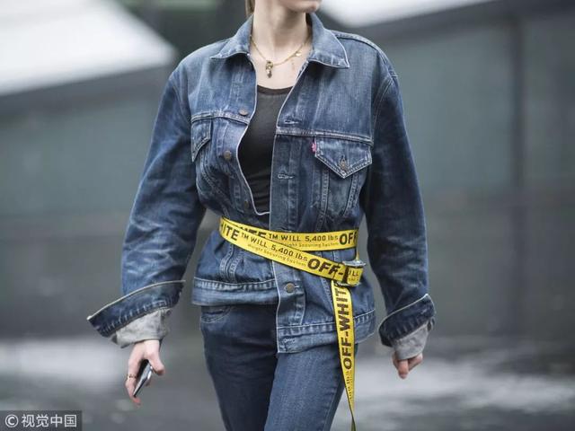 你一定不能错过的牛仔外套（今年好看的牛仔外套怎么这么多）(53)