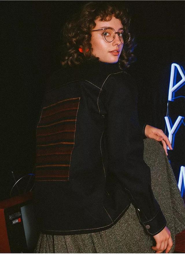 你一定不能错过的牛仔外套（今年好看的牛仔外套怎么这么多）(19)