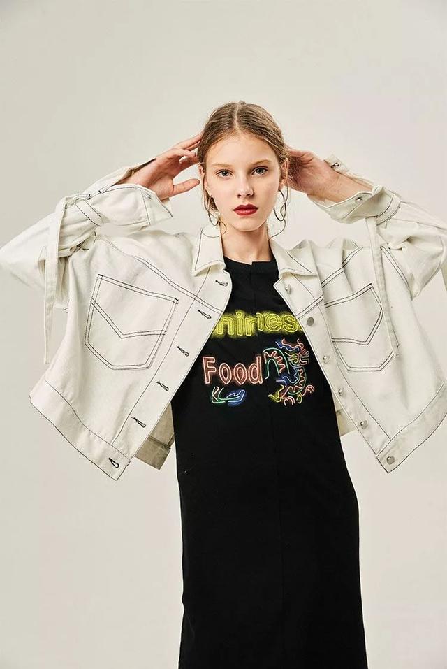 你一定不能错过的牛仔外套（今年好看的牛仔外套怎么这么多）(76)