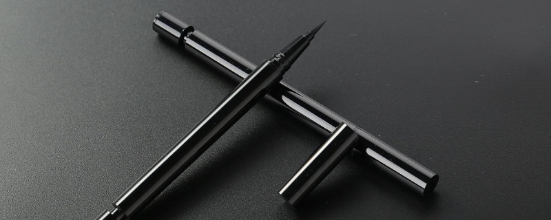 卧蚕用什么化 卧蚕用什么化自然