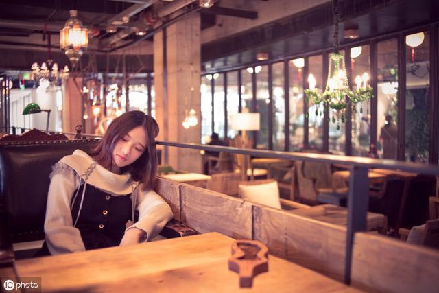 afternoon是什么意思中文怎么理解（Afternoon的中文意思是什么）(2)