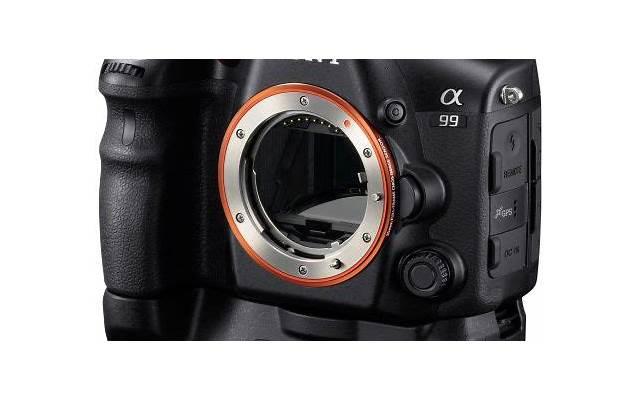 岳父人在抢救室等钱救命，小舅子却让我拿钱