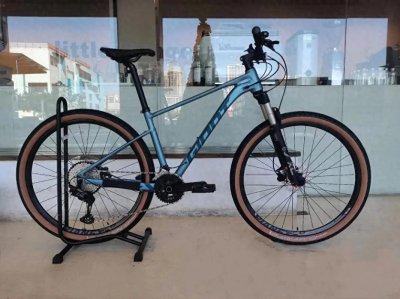 ​深度评测：捷安特XTC 820为何成为骑行新宠？